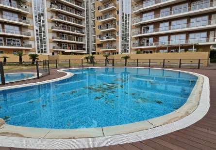 Anúncio Apartamento T5 sem mobília, no condomínio Cristal Terrace, Talatona.
