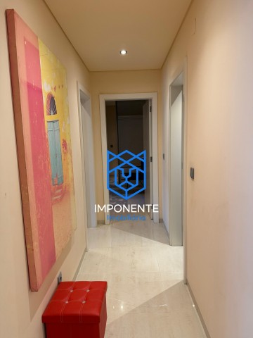 APARTAMENTO T2 COM MÓVEIS, NO CONDOMÍNIO TALATONA PLAZA RESIDENCE, DISPONÍVEL PARA ARRENDAR.