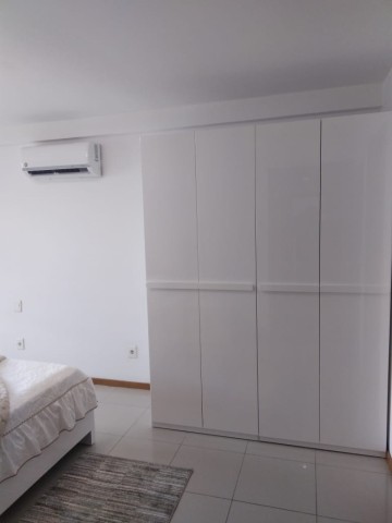 Apartamento T2 duplex, mobilado, no Condomínio Belas Business Park, Talatona.