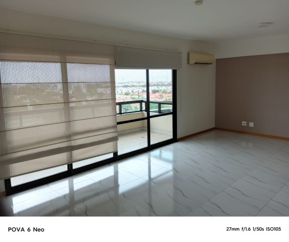 Apartamento T3+1 no condomínio Morada dos Reis, Talatona.