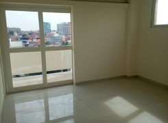 Apartamento T3, no Bairro Valodia - Combatentes.