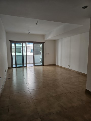 A Venda Apartamento T2 no Condomínio Dolce Vita, Talatona.
