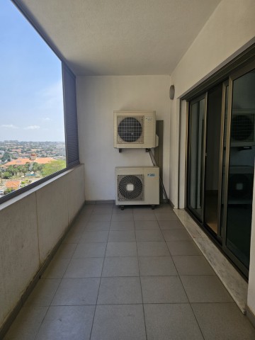 A Venda Apartamento T2 no Condomínio Dolce Vita, Talatona.