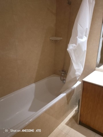 A Venda Apartamento T2 mobiliado, no Condomínio Terraços do Atlântico em Talatona.