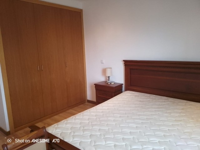 A Venda Apartamento T2 mobiliado, no Condomínio Terraços do Atlântico em Talatona.