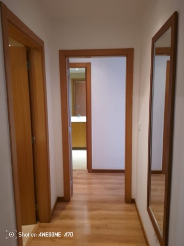 A Venda Apartamento T2 mobiliado, no Condomínio Terraços do Atlântico em Talatona.