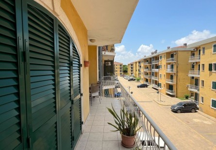 Anúncio Apartamento T3, no Condomínio Interland, Morro Bento.