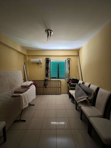 A Venda Apartamento T3, no Condomínio Interland, Morro Bento.