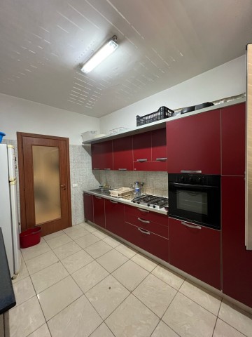 A Venda Apartamento T3, no Condomínio Interland, Morro Bento.