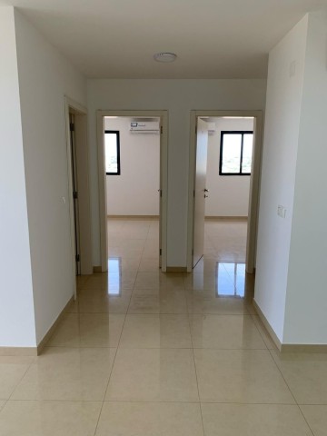 A Venda Apartamento T3, no Condomínio Boulevard, Patriota.