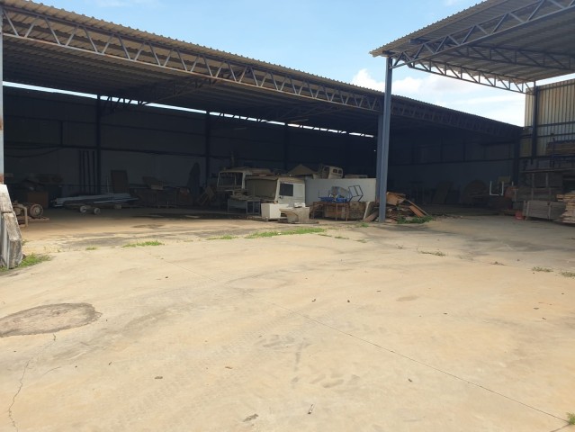 A Venda Estaleiro Industrial - Viana.