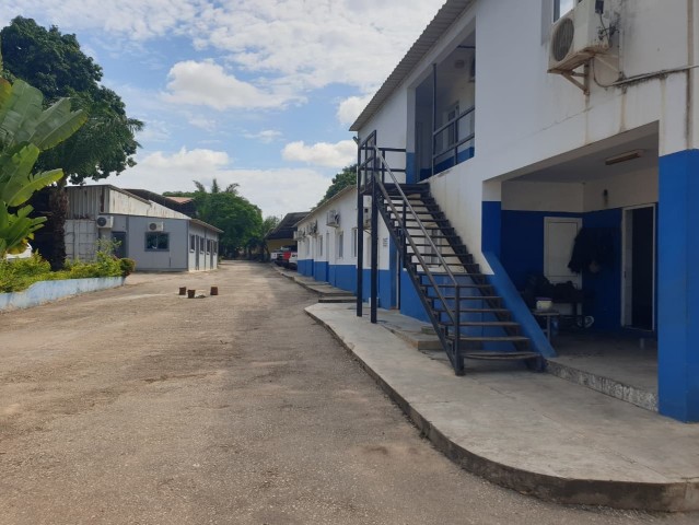 A Venda Estaleiro Industrial - Viana.