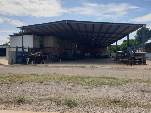 A Venda Estaleiro Industrial - Viana.