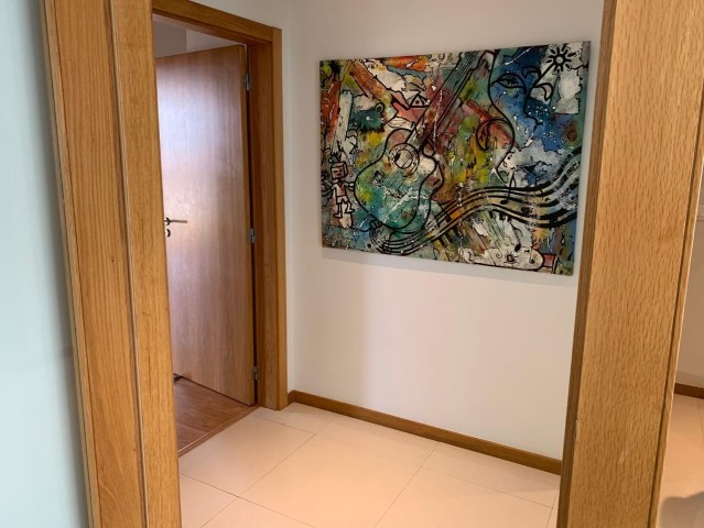 A Venda Apartamento T3, no Condomínio Terraços do Atlântico - Talatona.