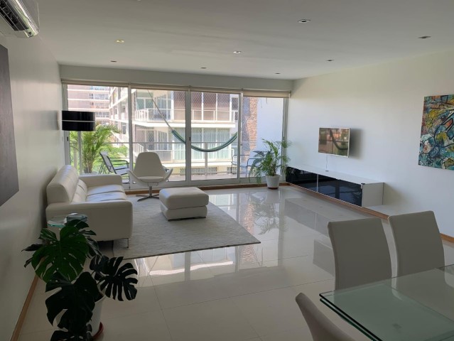 A Venda Apartamento T3, no Condomínio Terraços do Atlântico - Talatona.