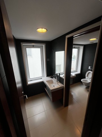 A Venda Apartamento T3, no condomínio RIT - Talatona.