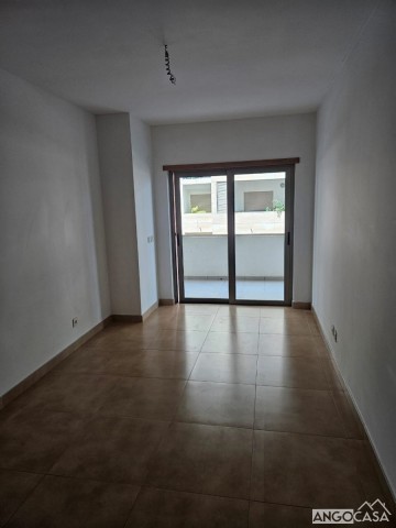 A Venda Apartamento T2, no edifício Torres da Cidadela.