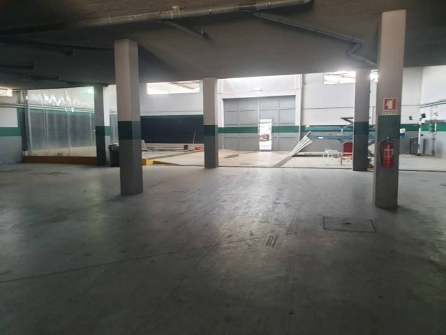 A Venda Estação de serviço e oficina - Samba.