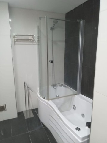 A Venda Apartamento T3, mobiliado, no Condomínio Dolce Vita - Talatona.