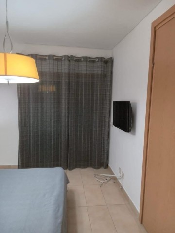 A Venda Apartamento T3, mobiliado, no Condomínio Dolce Vita - Talatona.