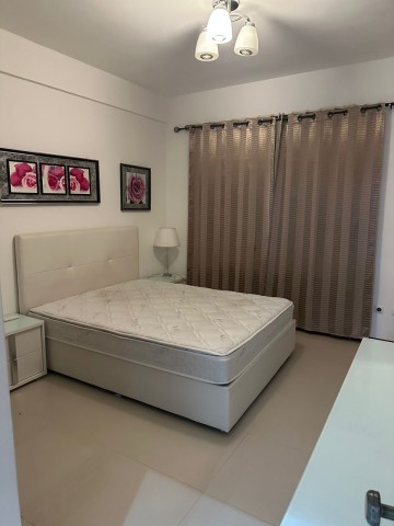 A Venda Apartamento T3, mobiliado, no condomínio Vale dos Pássaros - Talatona.