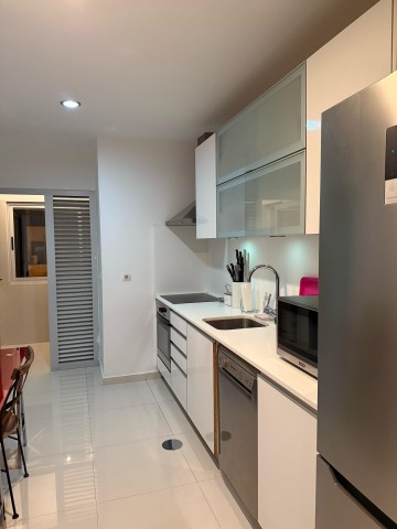 A Venda Apartamento T1 mobilado no condomínio Imbondeiro Palace - Talatona