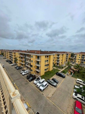 A Venda Apartamento T3, no Condomínio Interland - Morro Bento.