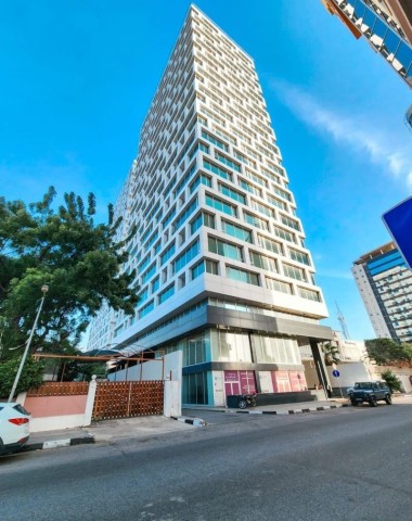 A Venda Luxuoso apartamento T2, mobiliado, no edifício Torres Oceano - Ingombota.