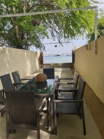 A Venda Vivenda V3 com anexo, na Ilha de Luanda.