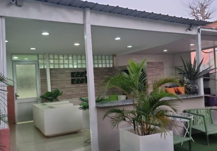 Anúncio Vivenda V3 com anexo, na Ilha de Luanda.