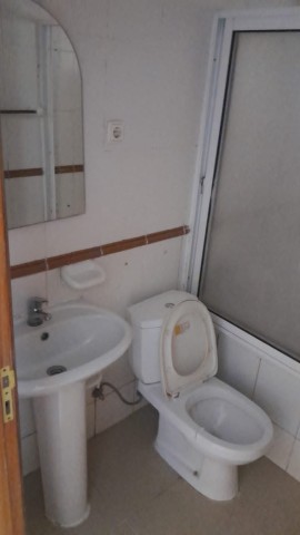 A Venda Apartamento T3+1, no Condomínio Vale dos Pássaros, Talatona.