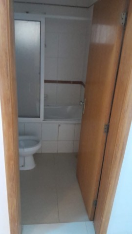 A Venda Apartamento T3+1, no Condomínio Vale dos Pássaros, Talatona.