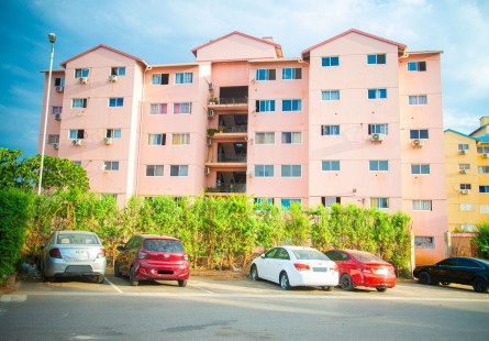 Anúncio Apartamento T3 na Urbanização Nova Vida, Golf 2.