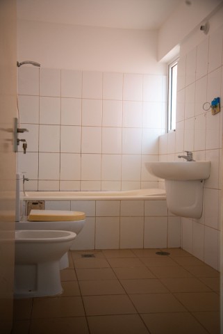 A Venda Apartamento T3 na Urbanização Nova Vida, Golf 2.