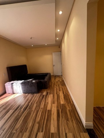 A Venda Vivenda V3 com anexo, na Urbanização Boa Vida, Via Expressa.