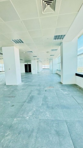 A Venda Escritório de 650m², na Torre BAI, na Maianga.
