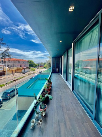 A Venda Luxuoso apartamento T3 vista ao mar, no Edifício Dinette na Ilha de Luanda.
