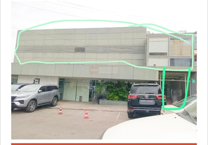 A Venda Edifício Comercial e residencial (1.º Andar), nas Ingombotas.