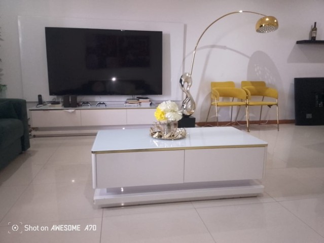 A Venda Apartamento T3 no condomínio Terraços do Atlântico, Talatona.