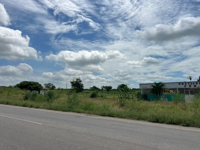 A Venda Terreno de 4 hectares, em Catete, Icolo e Bengo.