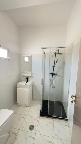 A Venda Vivenda V3, mobilada, no Condomínio Hozana Residence, Kilamba.