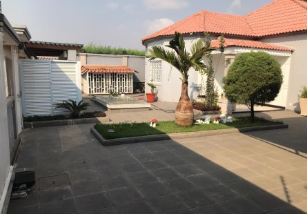 Anúncio Excelente vivenda V4 com piscina, no Mundo Verde, Camama.