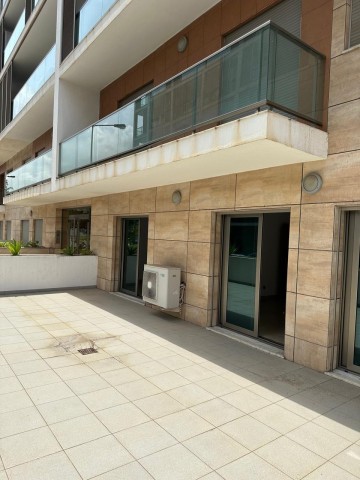 A Venda Apartamento T3 no Condomínio Dolce Vita, Talatona.