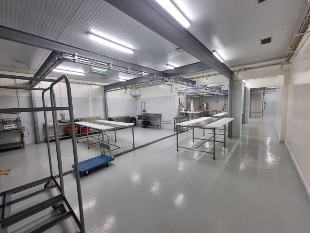 A Venda Fabrica de carne, em Viana, Viana Park.