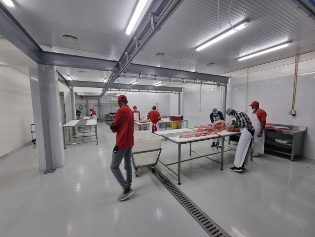A Venda Fabrica de carne, em Viana, Viana Park.