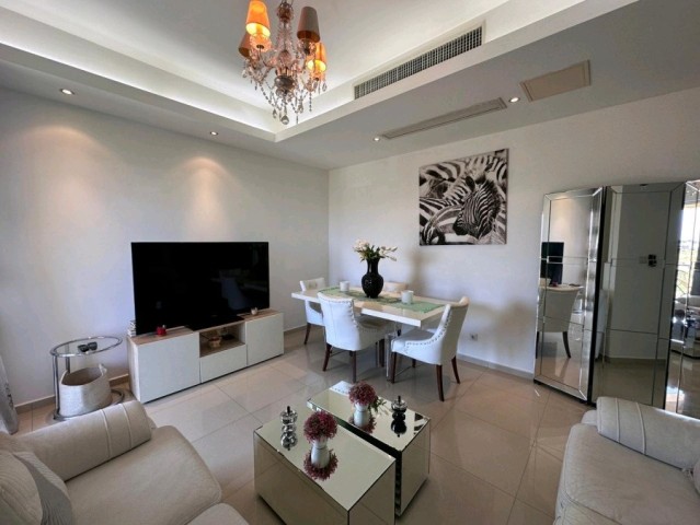 A Venda Apartamento T1 mobiliado