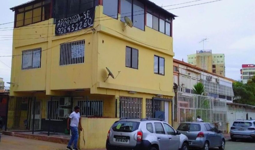 A Venda Imóvel de 3 andares a venda