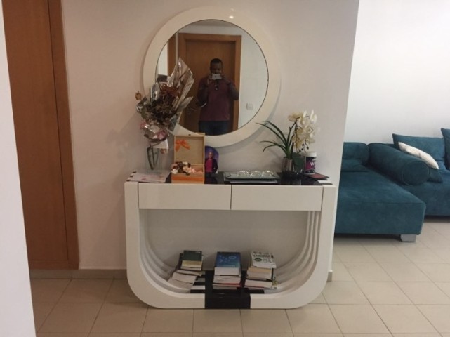 A Venda Apartamento T3, mobiliado, no Condomínio Jardins do Talatona, Talatona.