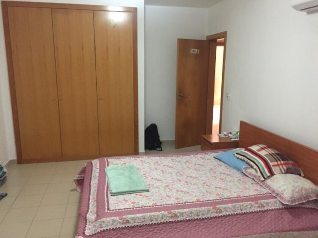 A Venda Apartamento T3, mobiliado, no Condomínio Jardins do Talatona, Talatona.