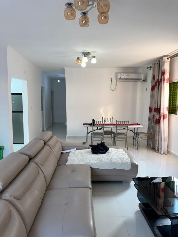 A Venda Vivenda V3 no condomínio Nobreza Residencial - Camama.